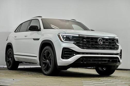 2026 Volkswagen Atlas Cross Sport 2.0T SEL