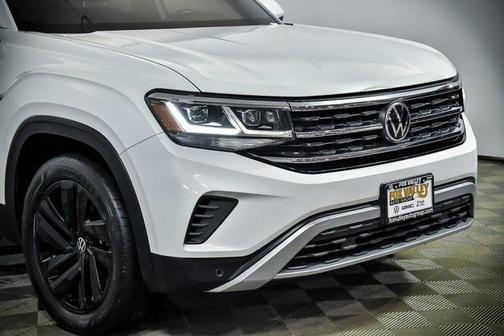 2022 Volkswagen Atlas Cross Sport 3.6L V6 SE w/Technology