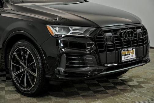 2023 Audi Q7 55 Premium Plus