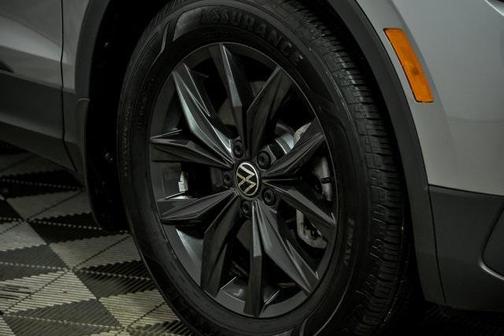 2024 Volkswagen Tiguan 2.0T SE 4MOTION