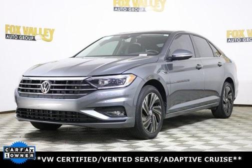 Photo 3 of 27 of 2019 Volkswagen Jetta 1.4T SEL Premium