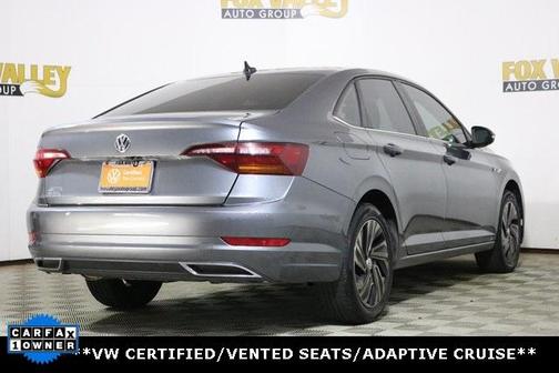 Photo 4 of 27 of 2019 Volkswagen Jetta 1.4T SEL Premium