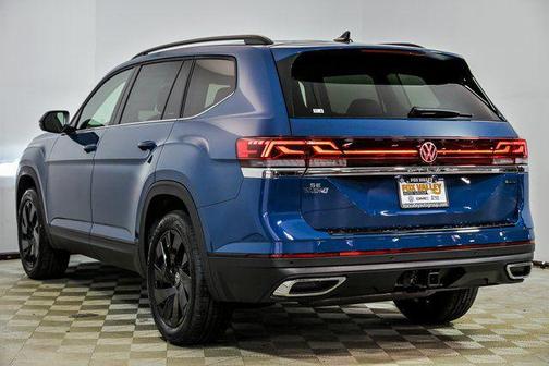 Mountain Lake Blue Metallic 2026 Volkswagen Atlas 2.0T SE w/Technology 4MOTION