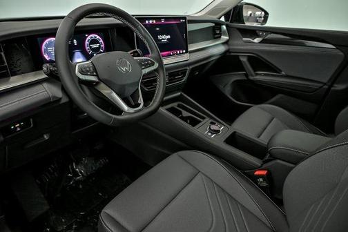 2025 Volkswagen Tiguan 2.0T SE 4MOTION