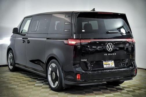 2025 Volkswagen ID. Buzz Pro S