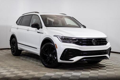 2024 Volkswagen Tiguan 2.0T SE R-Line Black 4MOTION