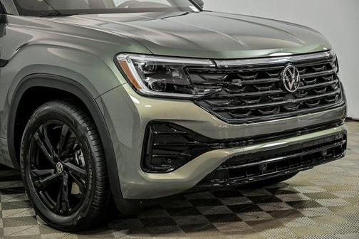 2026 Volkswagen Atlas Cross Sport 2.0T SEL