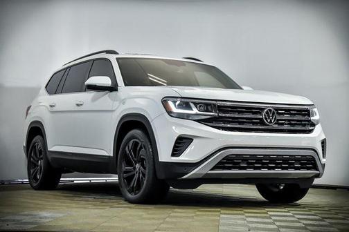 2022 Volkswagen Atlas 3.6L SE w/Technology