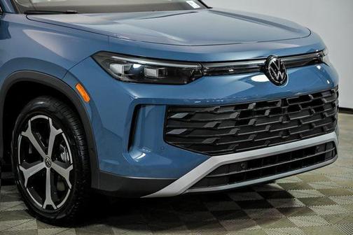 2025 Volkswagen Tiguan 2.0T SE 4MOTION