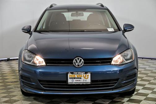 2016 Volkswagen Golf SportWagen TSI S 4-Door