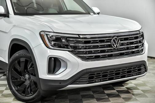 2026 Volkswagen Atlas 2.0T SE w/Technology 4MOTION