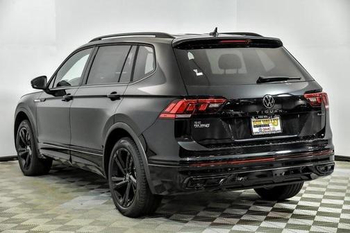 2023 Volkswagen Tiguan 2.0T SE R-Line Black 4MOTION