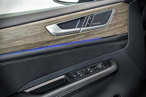 2026 Volkswagen Atlas 2.0T SEL Premium R-Line 4MOTION