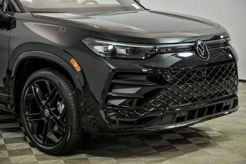 2026 Volkswagen Tiguan 2.0T SE R-Line Black 4MOTION