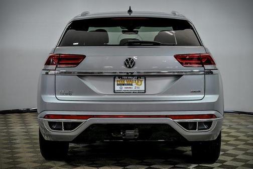 2022 Volkswagen Atlas Cross Sport 3.6L V6 SEL Premium R-Line