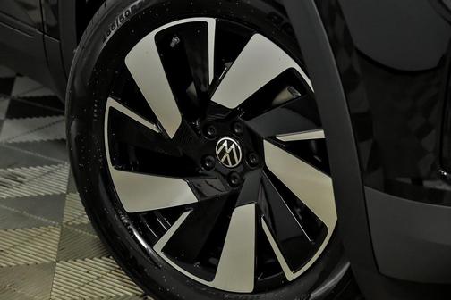 2026 Volkswagen Atlas Cross Sport 2.0T SE w/Technology 4MOTION