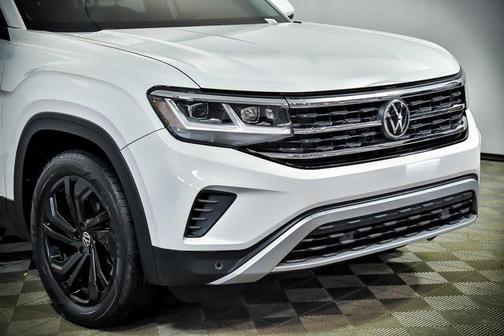 2022 Volkswagen Atlas 2.0T SE w/Technology 4MOTION