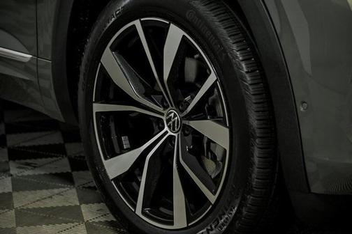 2026 Volkswagen Atlas 2.0T SEL Premium R-Line 4MOTION