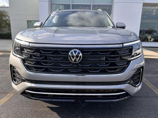 2025 Volkswagen Atlas 2.0T SEL Premium R-Line 4MOTION