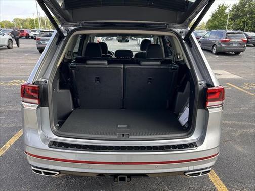 2025 Volkswagen Atlas 2.0T SEL Premium R-Line 4MOTION