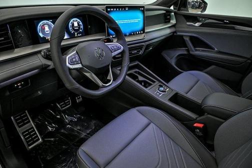 2026 Volkswagen Tiguan 2.0T SE R-Line Black 4MOTION