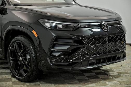 2026 Volkswagen Tiguan 2.0T SE R-Line Black 4MOTION