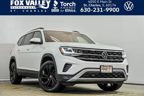 Pure White 2023 Volkswagen Atlas 3.6L SE w/Technology