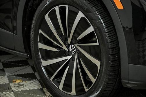 2023 Volkswagen ID.4 Pro S Plus