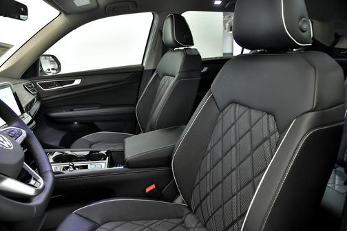 Pure Gray 2026 Volkswagen Atlas 2.0T SEL Premium R-Line 4MOTION