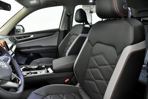 2026 Volkswagen Atlas 2.0T Peak Edition