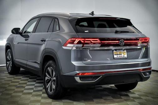 2025 Volkswagen Atlas Cross Sport 2.0T SE
