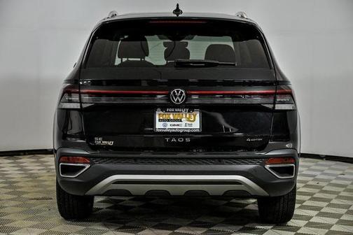 2025 Volkswagen Taos 1.5T SE