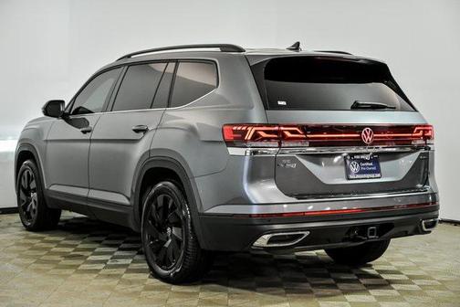 2025 Volkswagen Atlas 2.0T SE w/Technology 4MOTION