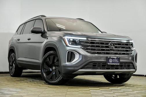2025 Volkswagen Atlas 2.0T SE w/Technology 4MOTION