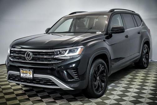 2022 Volkswagen Atlas 3.6L SE w/Technology