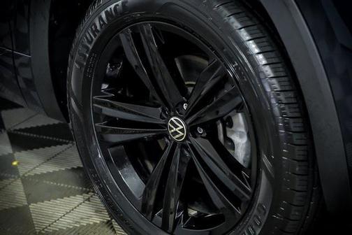 2023 Volkswagen Atlas 3.6L SEL