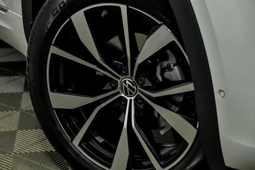 2026 Volkswagen Atlas 2.0T SEL Premium R-Line 4MOTION