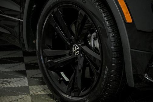 2024 Volkswagen Tiguan 2.0T SE R-Line Black 4MOTION