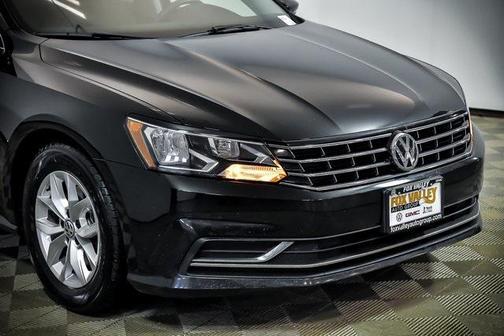 2016 Volkswagen Passat 1.8T S