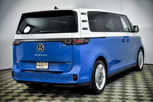 2025 Volkswagen ID. Buzz 1st Edition with 4MOTION