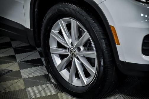 2017 Volkswagen Tiguan 2.0T S 4MOTION