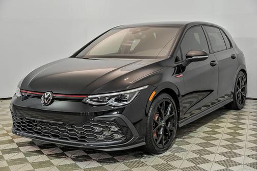 Deep Black Pearl 2024 Volkswagen Golf GTI 1.4T TSI
