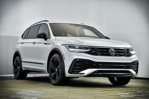 2023 Volkswagen Tiguan 2.0T SE R-Line Black 4MOTION