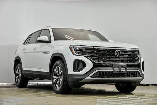 2025 Volkswagen Atlas Cross Sport 2.0T SE