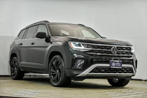 2022 Volkswagen Atlas 3.6L SE w/Technology
