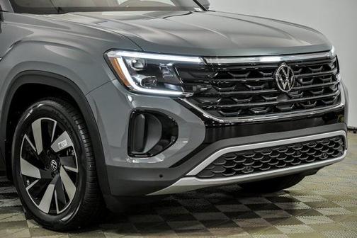 2026 Volkswagen Atlas Cross Sport 2.0T SE w/Technology 4MOTION