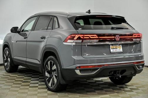 2026 Volkswagen Atlas Cross Sport 2.0T SE w/Technology 4MOTION