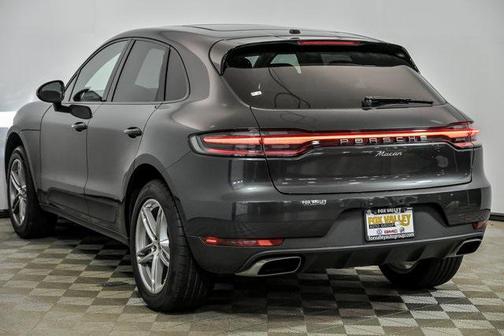 2021 Porsche Macan Base