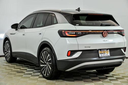Opal White 2023 Volkswagen ID.4 Pro S Plus