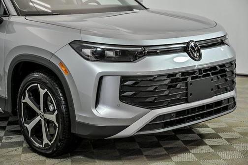 2025 Volkswagen Tiguan 2.0T SE 4MOTION